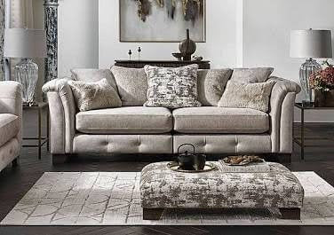 4 Seater Sofas in England: Which One Is Worth Buying for Your Home?